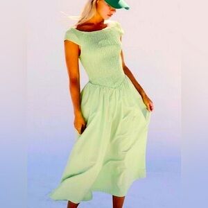 NWT FREE PEOPLE Ceci Smocked Midi Dress in Mint Green Size Small
